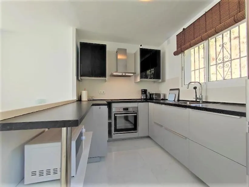 Beautiful 4 Bedroom Town House In Punta Lara Nerja Spain