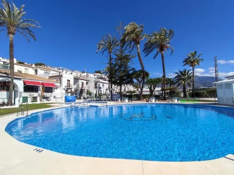 Beautiful 4 Bedroom Town House In Punta Lara Nerja
