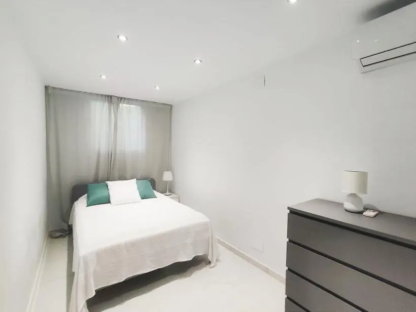 Beautiful 4 Bedroom Town House In Punta Lara Nerja 0*,  Hiszpania